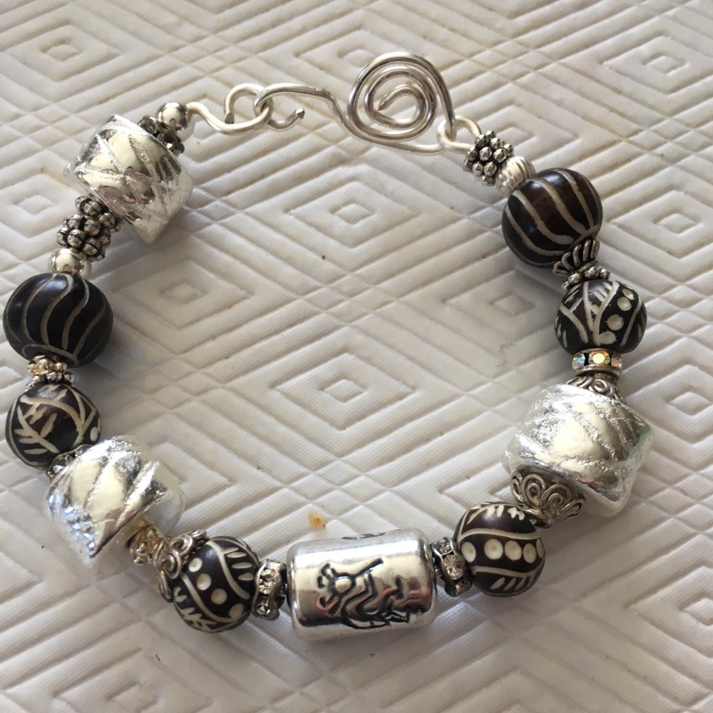 SOLD.  Handcrafted bangle w silver & painted acryl